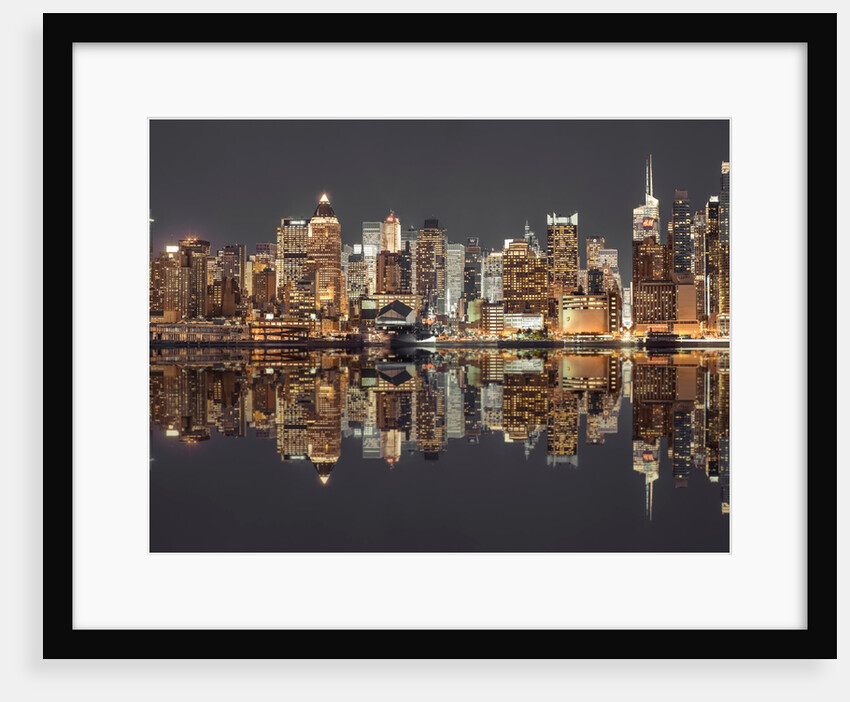 Manhattan skyline at twilight by Assaf Frank